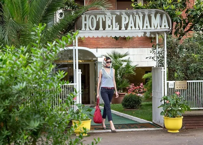 Panama Garden מלון